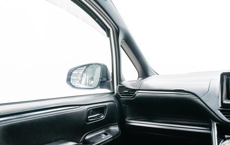 Toyota Esquire I, 2016 год, 1 699 000 рублей, 12 фотография