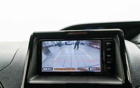 Toyota Esquire I, 2016 год, 1 699 000 рублей, 23 фотография
