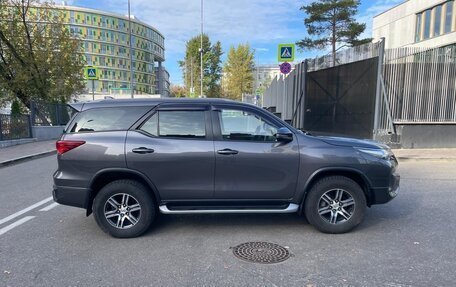 Toyota Fortuner II, 2019 год, 3 700 000 рублей, 5 фотография
