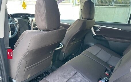 Toyota Fortuner II, 2019 год, 3 700 000 рублей, 16 фотография