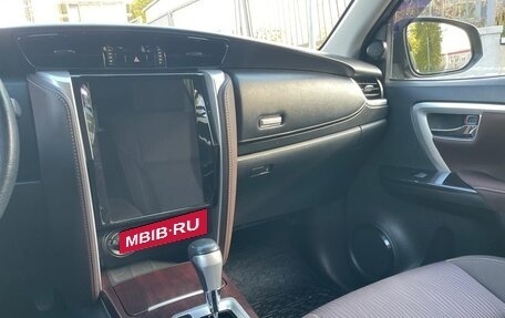Toyota Fortuner II, 2019 год, 3 700 000 рублей, 28 фотография