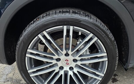 Porsche Cayenne III, 2015 год, 4 200 000 рублей, 24 фотография