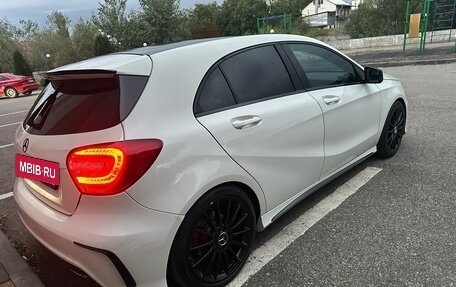 Mercedes-Benz A-Класс, 2013 год, 1 450 000 рублей, 2 фотография