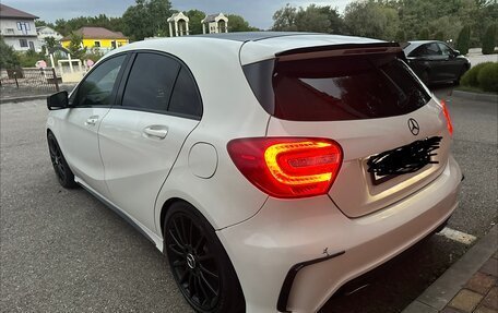 Mercedes-Benz A-Класс, 2013 год, 1 450 000 рублей, 21 фотография