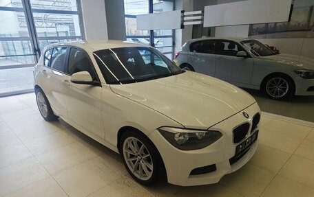 BMW 1 серия, 2013 год, 1 050 000 рублей, 3 фотография