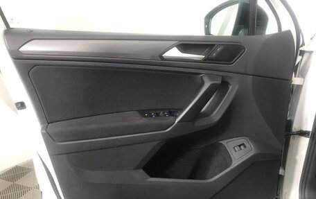 Volkswagen Tiguan II, 2019 год, 1 825 000 рублей, 8 фотография