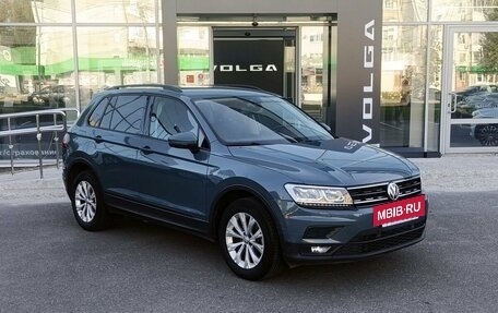 Volkswagen Tiguan II, 2019 год, 1 999 000 рублей, 3 фотография
