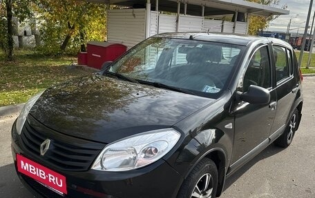 Renault Sandero I, 2013 год, 440 000 рублей, 4 фотография