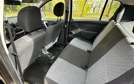 Renault Sandero I, 2013 год, 440 000 рублей, 22 фотография