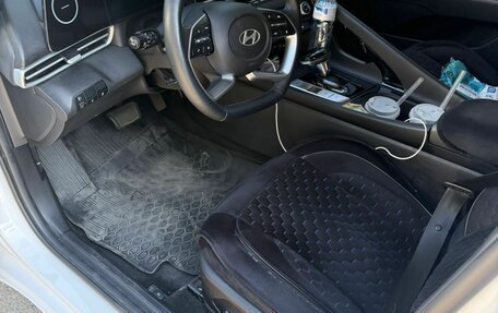Hyundai Elantra, 2023 год, 2 300 000 рублей, 10 фотография