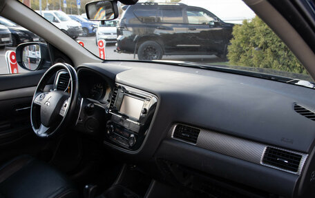 Mitsubishi Outlander III рестайлинг 3, 2013 год, 1 098 000 рублей, 7 фотография