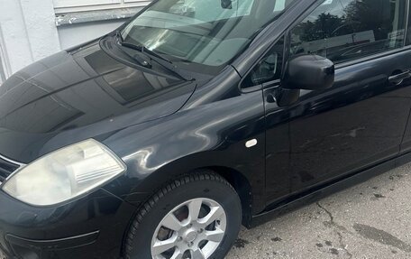 Nissan Tiida, 2010 год, 750 000 рублей, 3 фотография