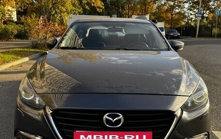Mazda 3, 2018 год, 1 370 000 рублей, 28 фотография