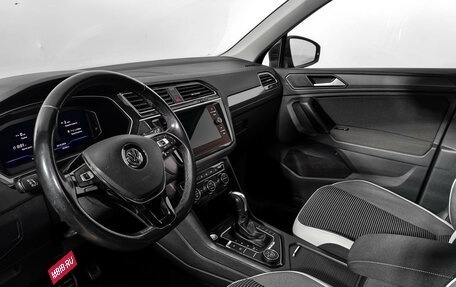 Volkswagen Tiguan II, 2020 год, 2 439 000 рублей, 9 фотография