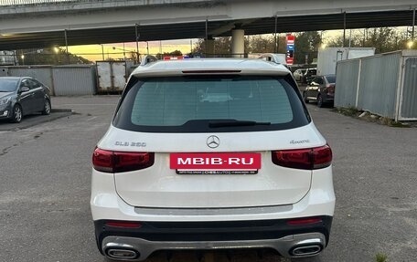 Mercedes-Benz GLB, 2020 год, 3 700 000 рублей, 3 фотография