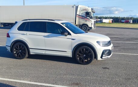 Volkswagen Tiguan II, 2019 год, 3 500 000 рублей, 1 фотография
