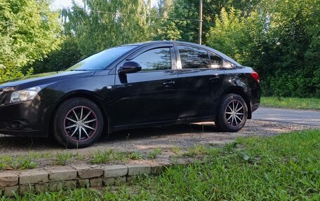 Chevrolet Cruze II, 2011 год, 500 000 рублей, 1 фотография