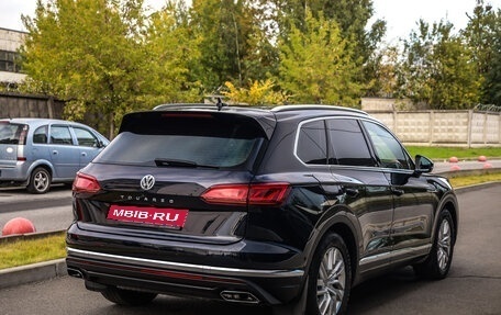 Volkswagen Touareg III, 2018 год, 4 300 000 рублей, 6 фотография