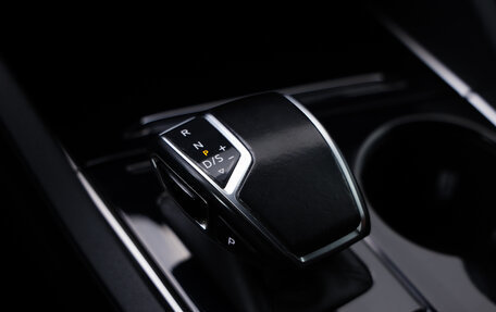 Volkswagen Touareg III, 2018 год, 4 300 000 рублей, 22 фотография