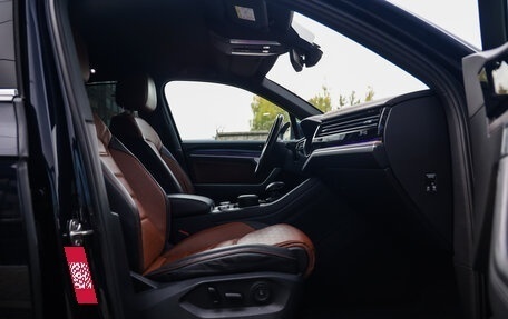 Volkswagen Touareg III, 2018 год, 4 300 000 рублей, 29 фотография