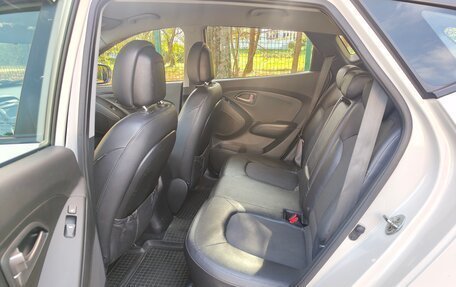 Hyundai ix35 I рестайлинг, 2013 год, 1 070 000 рублей, 17 фотография