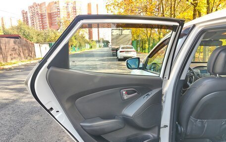 Hyundai ix35 I рестайлинг, 2013 год, 1 070 000 рублей, 16 фотография