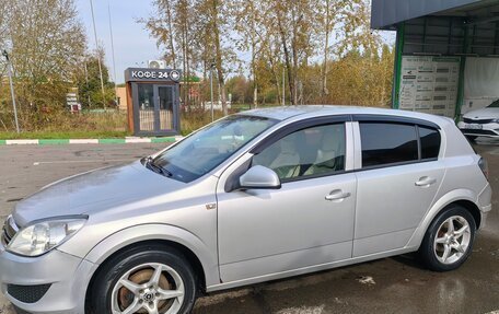 Opel Astra H, 2010 год, 600 000 рублей, 3 фотография