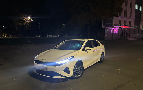 KIA K3, 2024 год, 2 090 000 рублей, 2 фотография