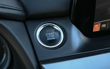 Mazda 6, 2016 год, 1 749 000 рублей, 13 фотография