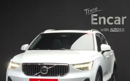 Volvo XC40 I, 2022 год, 4 682 885 рублей, 2 фотография