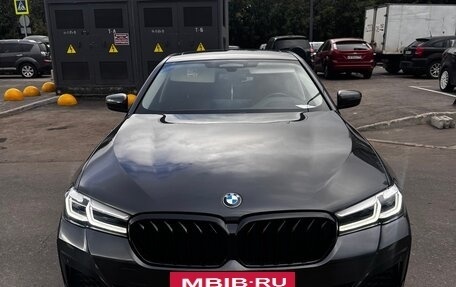 BMW 5 серия, 2022 год, 4 300 000 рублей, 2 фотография