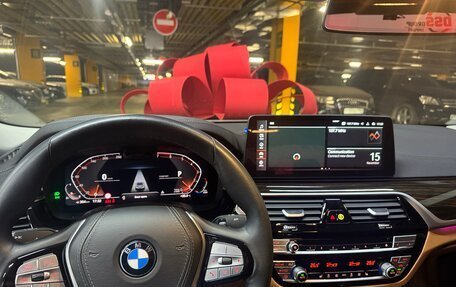 BMW 5 серия, 2022 год, 4 300 000 рублей, 10 фотография