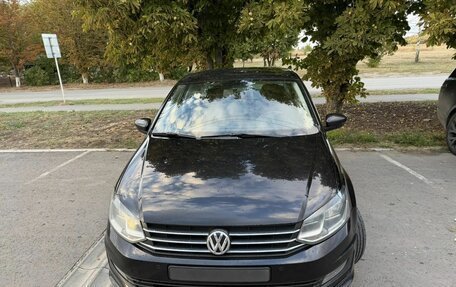 Volkswagen Polo VI (EU Market), 2019 год, 1 300 000 рублей, 2 фотография