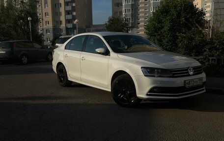 Volkswagen Jetta VI, 2016 год, 850 000 рублей, 2 фотография