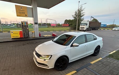 Volkswagen Jetta VI, 2016 год, 850 000 рублей, 5 фотография