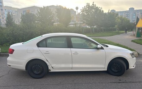 Volkswagen Jetta VI, 2016 год, 850 000 рублей, 6 фотография