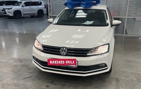 Volkswagen Jetta VI, 2016 год, 850 000 рублей, 3 фотография