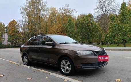 Skoda Rapid I, 2017 год, 950 000 рублей, 2 фотография