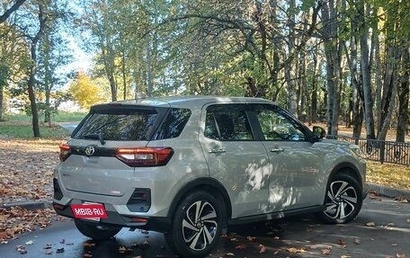 Toyota Raize I, 2022 год, 1 870 000 рублей, 3 фотография
