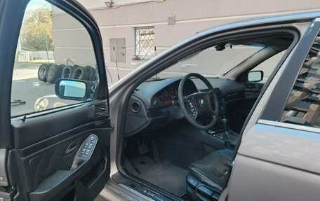 BMW 5 серия, 2000 год, 350 000 рублей, 8 фотография