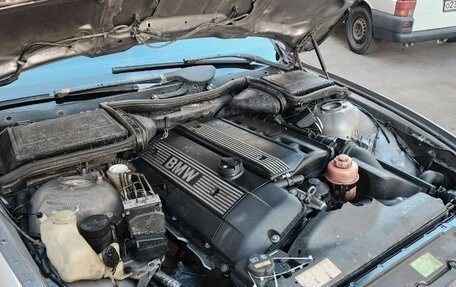 BMW 5 серия, 2000 год, 350 000 рублей, 17 фотография