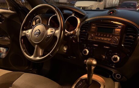 Nissan Juke II, 2014 год, 940 000 рублей, 11 фотография