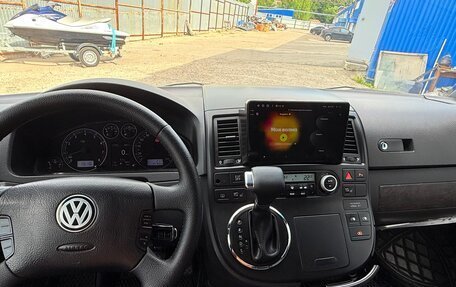 Volkswagen Multivan T5, 2009 год, 2 200 000 рублей, 10 фотография