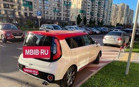 KIA Soul II рестайлинг, 2017 год, 1 390 000 рублей, 9 фотография