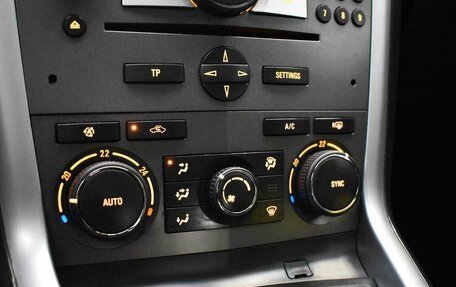 Opel Antara I, 2015 год, 1 350 000 рублей, 9 фотография