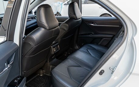 Toyota Camry, 2019 год, 2 690 000 рублей, 11 фотография