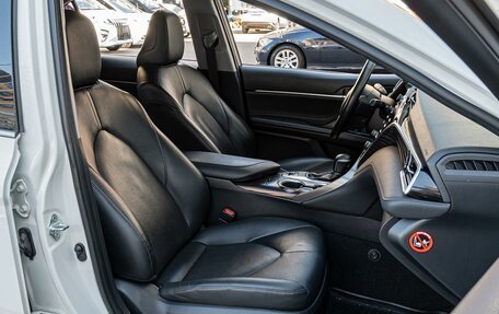 Toyota Camry, 2019 год, 2 690 000 рублей, 8 фотография