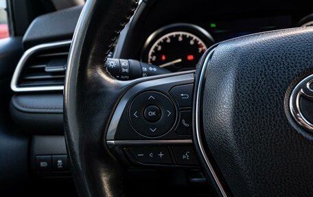 Toyota Camry, 2019 год, 2 690 000 рублей, 17 фотография