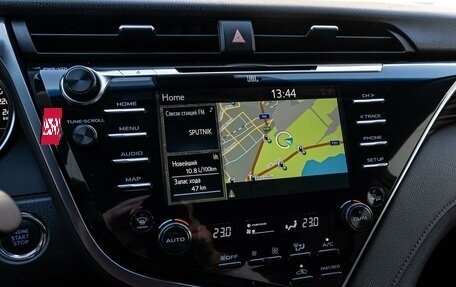 Toyota Camry, 2019 год, 2 690 000 рублей, 15 фотография