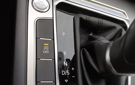 Volkswagen Passat B8 рестайлинг, 2019 год, 1 885 000 рублей, 10 фотография